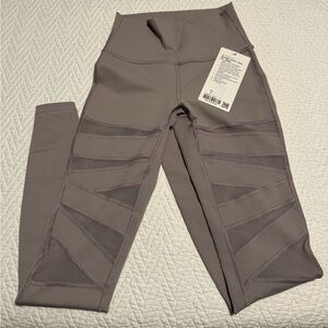 NWT Lululemon Wunder Under Tight 28” Mesh DKCH